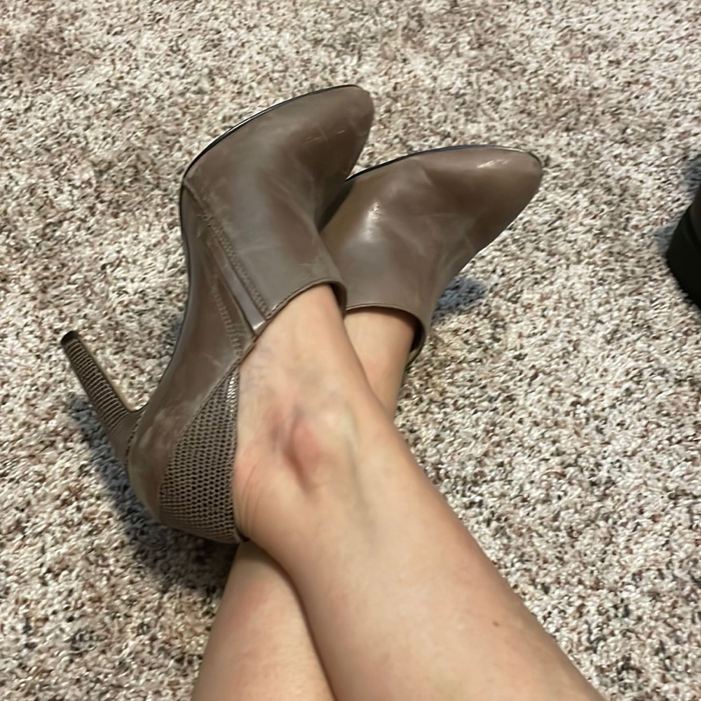 Anne Taylor Booties